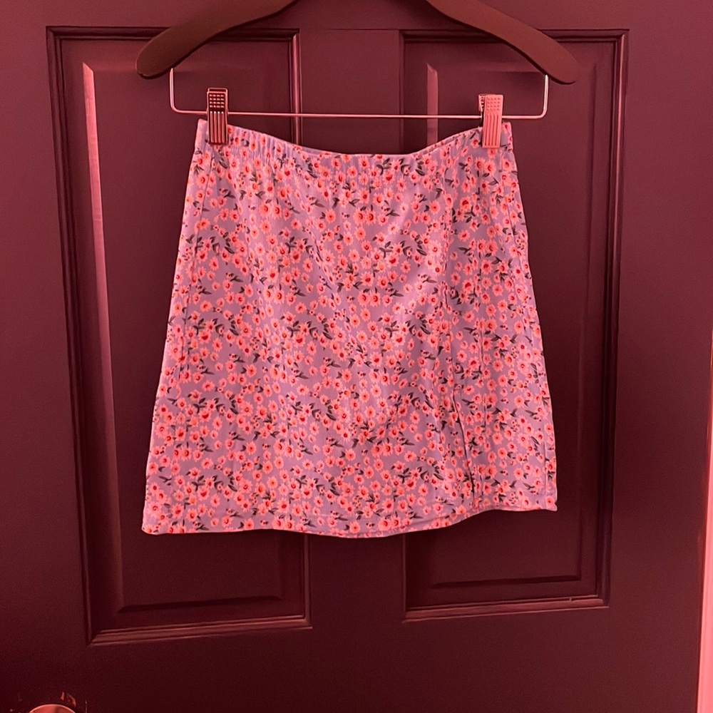 Daisy pencil skirt